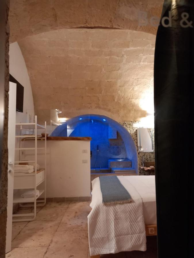 Bed and Breakfast Dioniso Bed & Wellness Tarento Exterior foto