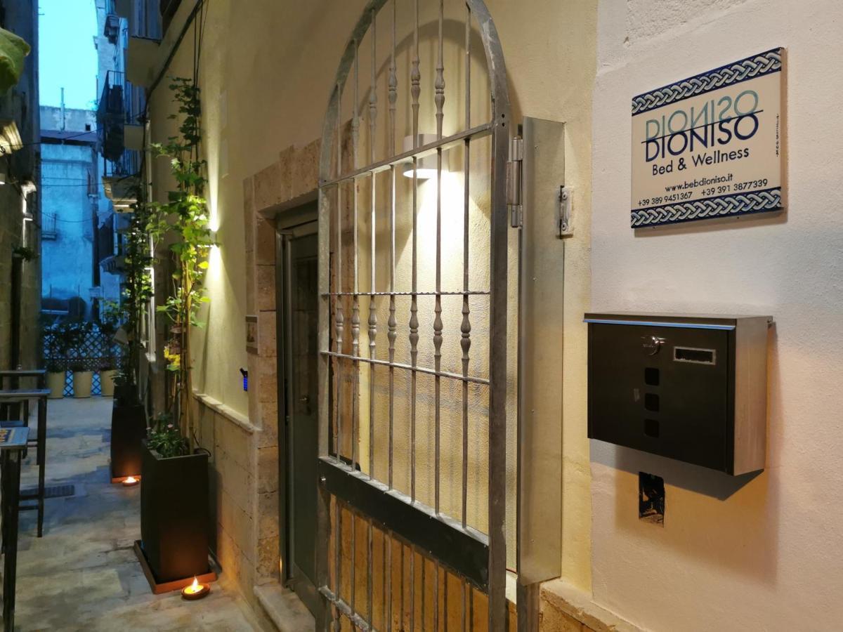 Bed and Breakfast Dioniso Bed & Wellness Tarento Exterior foto