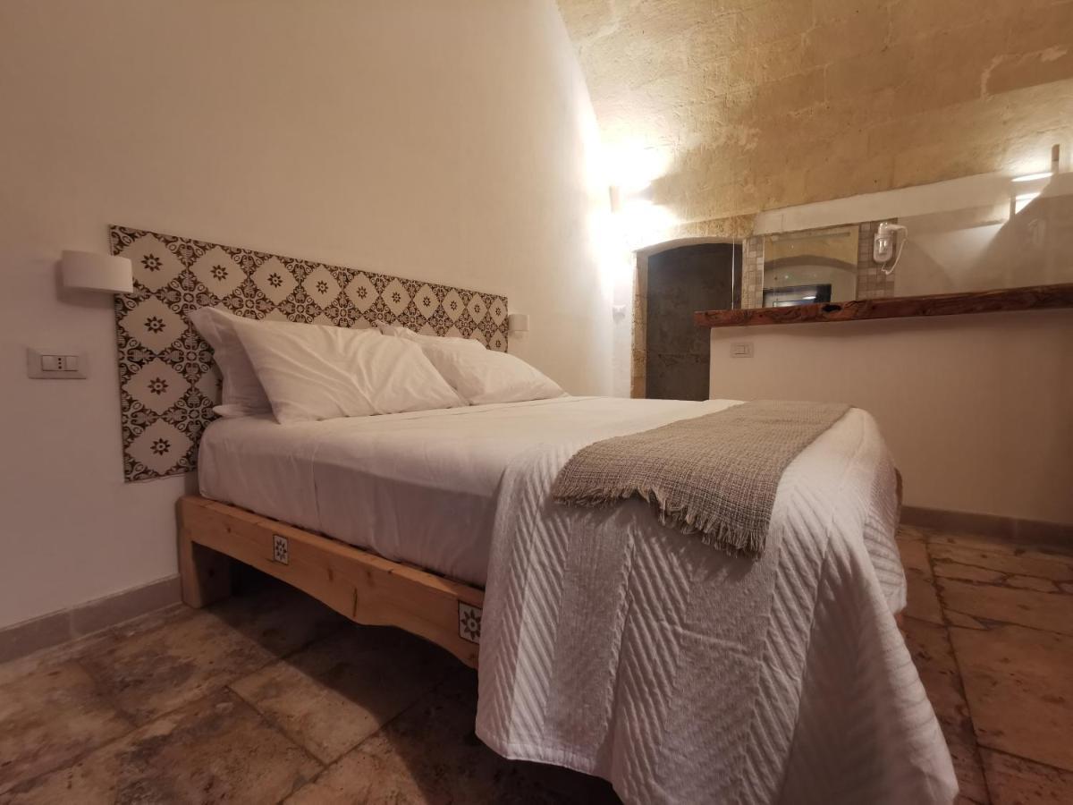 Bed and Breakfast Dioniso Bed & Wellness Tarento Exterior foto